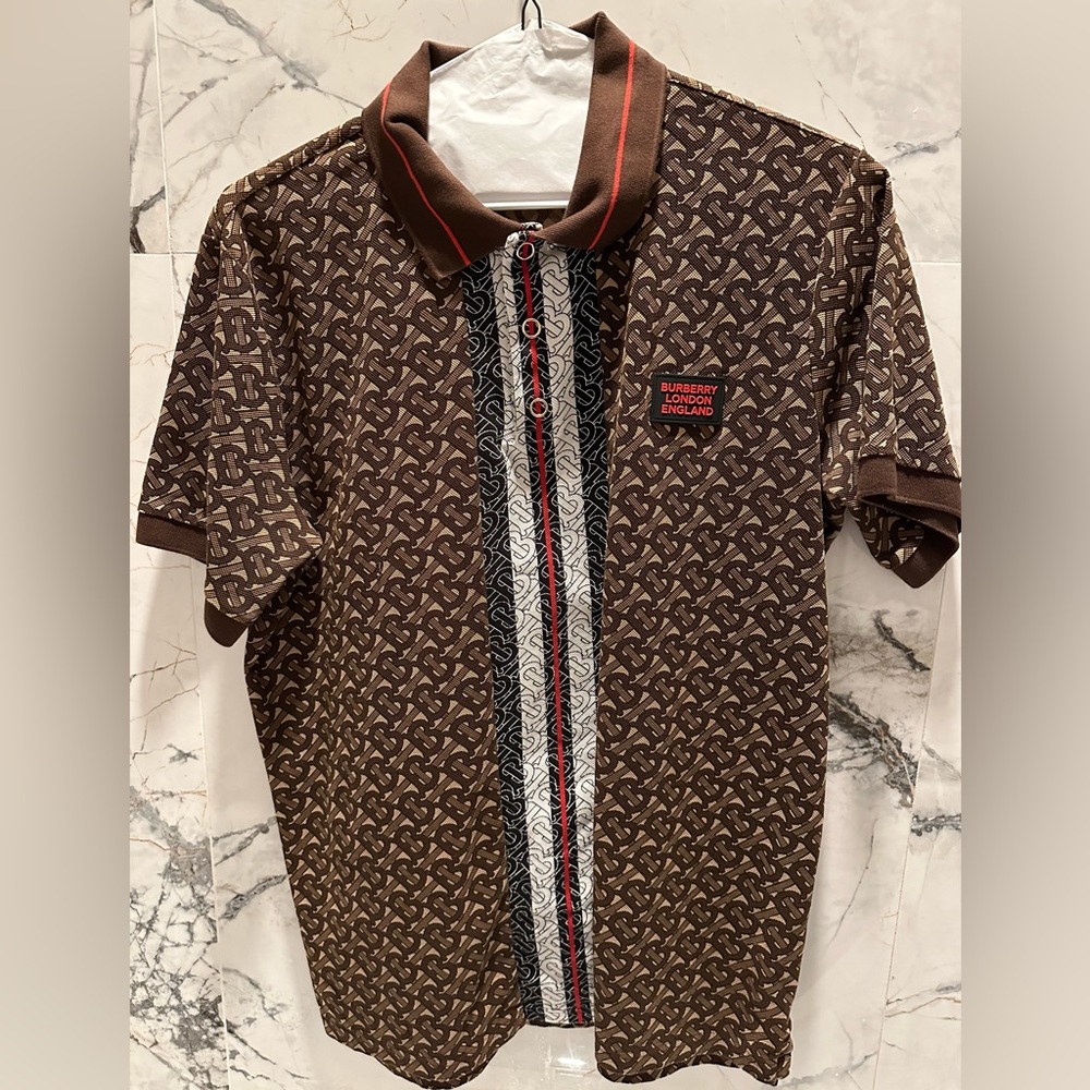 Burberry BT Print Polo, Size LG